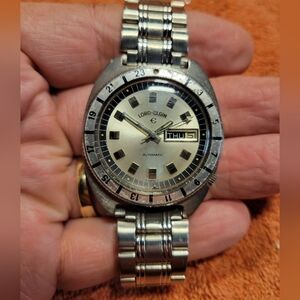 Vintage 1970 LORD ELGIN Diver's Silver Dial Automatic Day Date 38mm Men's watch